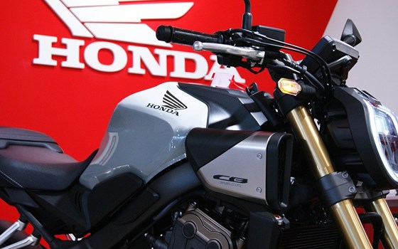 Gebrauchtmotorrad Honda CB650R - Bild 5 Gebrauchtmotorrad Honda CB650R - Bild 5