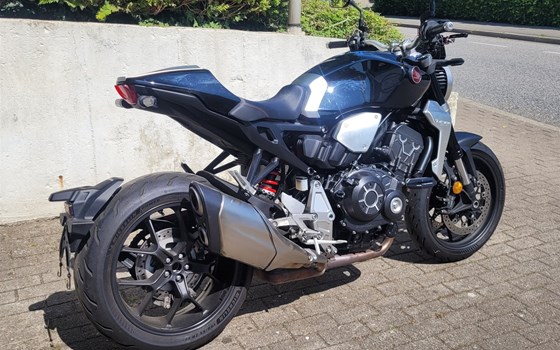 Gebrauchtmotorrad Honda CB 1000 R - Bild 8