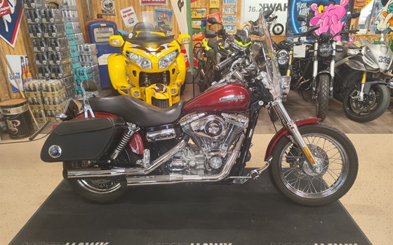 Gebrauchtmotorrad Harley-Davidson Dyna Super Glide Custom FXDC - Bild 2 Gebrauchtmotorrad Harley-Davidson Dyna Super Glide Custom FXDC - Bild 2