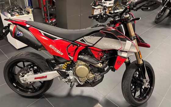Gebrauchtmotorrad Ducati Hypermotard 698 Mono - Bild 1