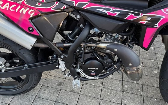 Gebrauchtmotorrad Beta RR 2T 50 - Bild 9 Gebrauchtmotorrad Beta RR 2T 50 - Bild 9