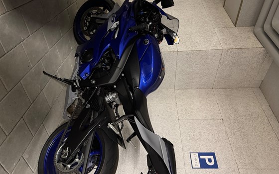 Gebrauchtmotorrad Yamaha YZF-R6 - Bild 1