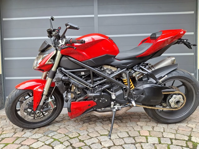 Gebrauchtfahrzeug Gebrauchtfahrzeug