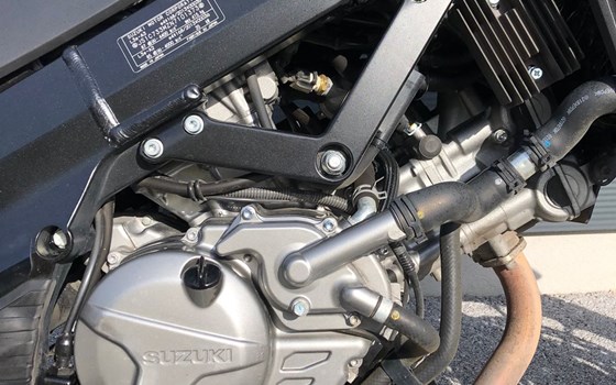 Gebrauchtmotorrad Suzuki V-Strom 650 - Bild 7 Gebrauchtmotorrad Suzuki V-Strom 650 - Bild 7