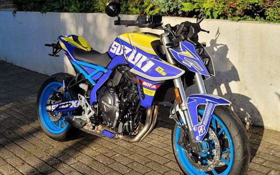 Gebrauchtmotorrad Suzuki GSX-8S - Bild 2