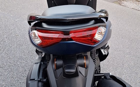 Gebrauchtmotorrad Yamaha NMAX 155 - Bild 2