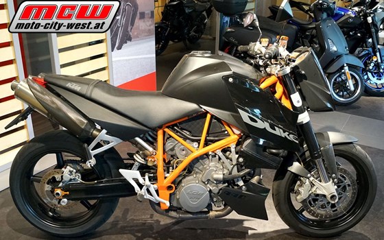 Gebrauchtmotorrad KTM 990 Super Duke - Bild 1 Gebrauchtmotorrad KTM 990 Super Duke - Bild 1