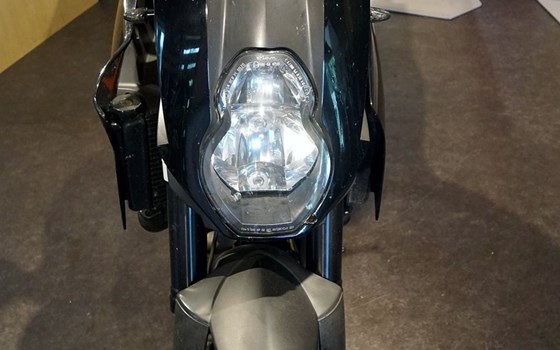 Gebrauchtmotorrad KTM 990 Super Duke - Bild 10 Gebrauchtmotorrad KTM 990 Super Duke - Bild 10