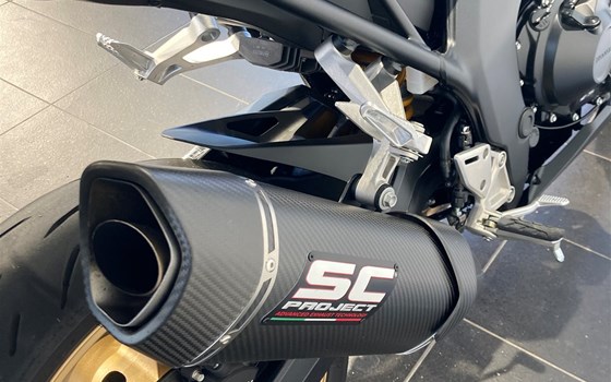 Gebrauchtmotorrad Honda CB1000 Hornet SP - Bild 7 Gebrauchtmotorrad Honda CB1000 Hornet SP - Bild 7