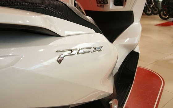 Neufahrzeug Honda PCX125 DX - Bild 5