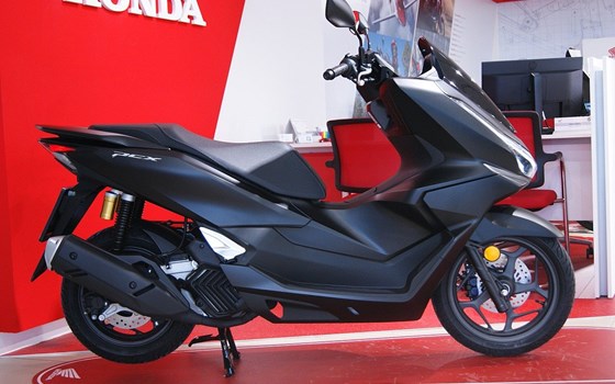 Neufahrzeug Honda PCX125 DX - Bild 2 Neufahrzeug Honda PCX125 DX - Bild 2