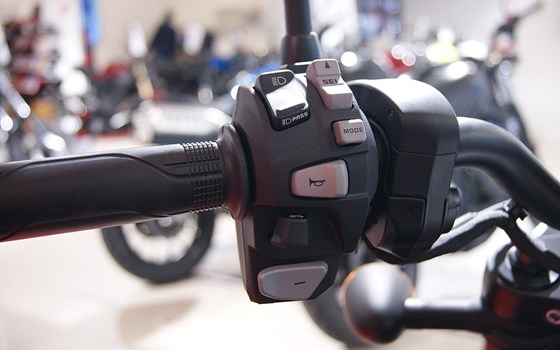 Gebrauchtmotorrad Honda CMX1100 Rebel DCT - Bild 8