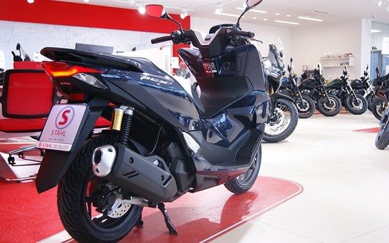 Neufahrzeug Honda PCX125 DX - Bild 6 Neufahrzeug Honda PCX125 DX - Bild 6