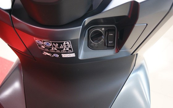 Neufahrzeug Honda PCX125 DX - Bild 8