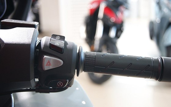 Gebrauchtmotorrad Honda Forza 125 - Bild 9 Gebrauchtmotorrad Honda Forza 125 - Bild 9