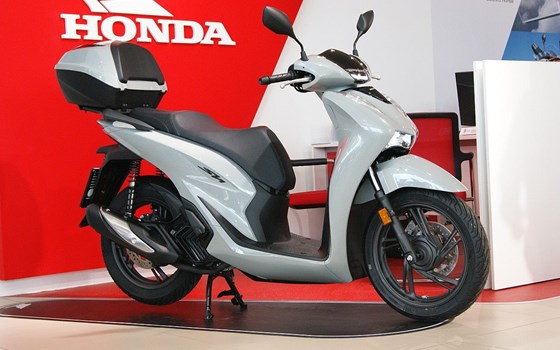 Neufahrzeug Honda SH125i - Bild 4 Neufahrzeug Honda SH125i - Bild 4