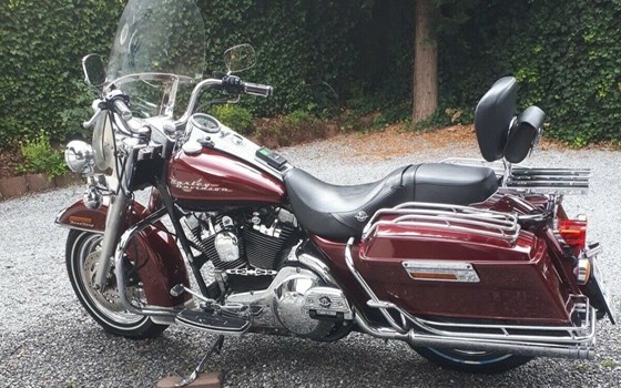 Gebrauchtmotorrad Harley-Davidson Road King Classic FLHRC - Bild 2