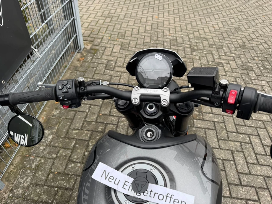 Angebot Triumph Trident 660 Bild 6: Angebot Triumph Trident 660