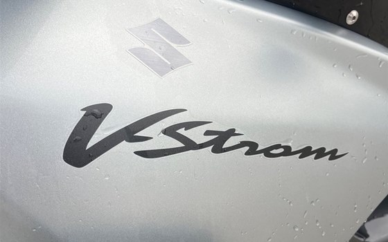Gebrauchtmotorrad Suzuki V-Strom 650 Touring - Bild 11