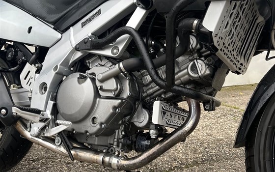 Gebrauchtmotorrad Suzuki V-Strom 650 Touring - Bild 13 Gebrauchtmotorrad Suzuki V-Strom 650 Touring - Bild 13