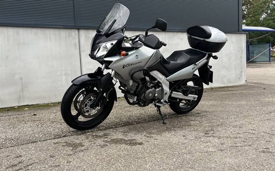 Gebrauchtmotorrad Suzuki V-Strom 650 Touring - Bild 5 Gebrauchtmotorrad Suzuki V-Strom 650 Touring - Bild 5