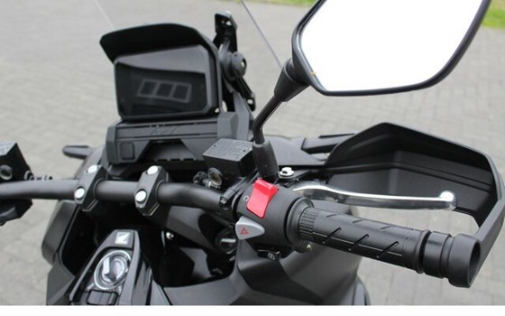 Gebrauchtmotorrad Honda ADV350 - Bild 16