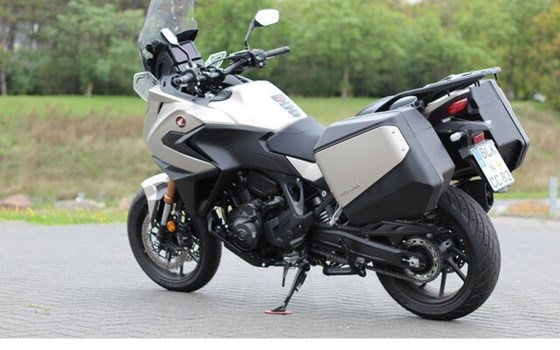 Gebrauchtmotorrad Honda NT1100 DCT Electronic Suspension - Bild 18