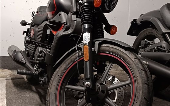 Gebrauchtmotorrad United Motors UM Renegade Vegas 125 - Bild 9 Gebrauchtmotorrad United Motors UM Renegade Vegas 125 - Bild 9