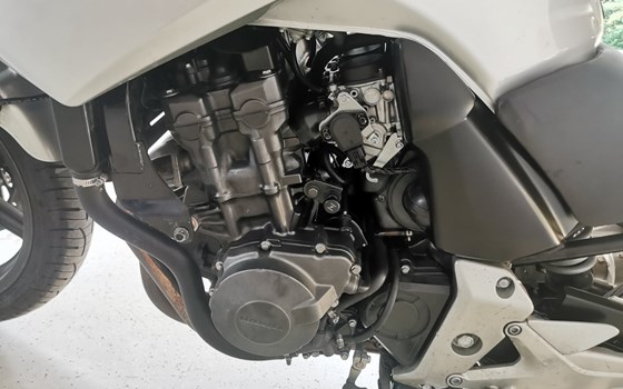 Gebrauchtmotorrad Honda CBF 600 S - Bild 3 Gebrauchtmotorrad Honda CBF 600 S - Bild 3
