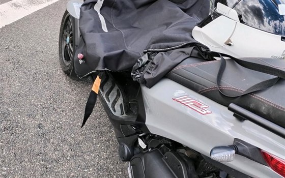 Gebrauchtmotorrad Piaggio MP3 300 HPE Sport - Bild 3