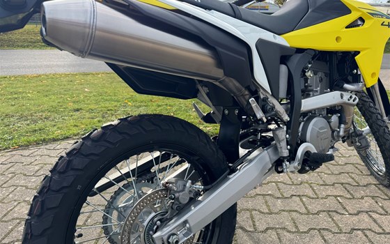 Neufahrzeug Suzuki DR-Z4S - Bild 8