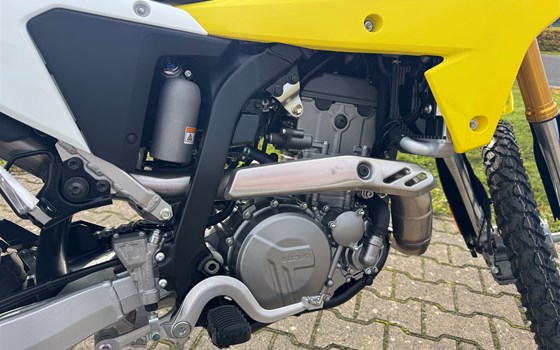 Neufahrzeug Suzuki DR-Z4S - Bild 9