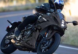 Neumotorrad Suzuki GSX-8R