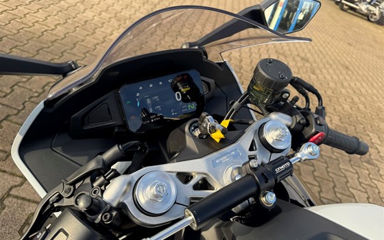 Neufahrzeug CFMOTO 675SR-R - Bild 12