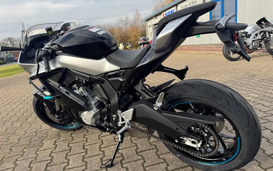 Neufahrzeug CFMOTO 675SR-R - Bild 16