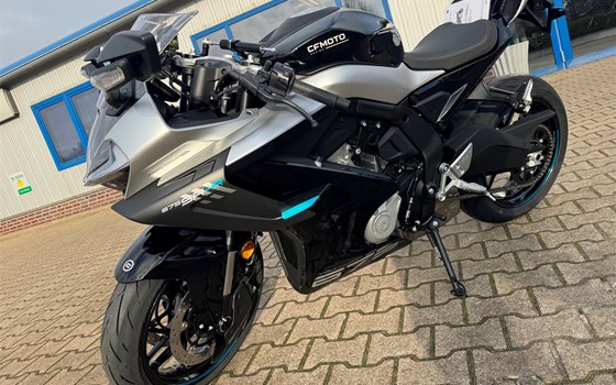 Neufahrzeug CFMOTO 675SR-R - Bild 17
