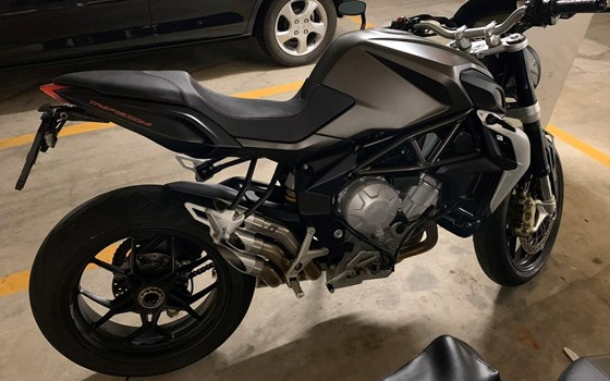 Motorrad Occasion MV Agusta F3 675 - Bild 3