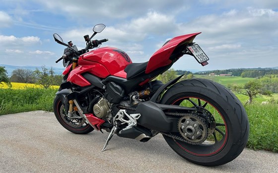 Motorrad Occasion Ducati Streetfighter V4 S - Bild 5