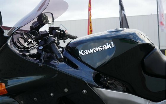 Gebrauchtmotorrad Kawasaki ZZR 1100 - Bild 11