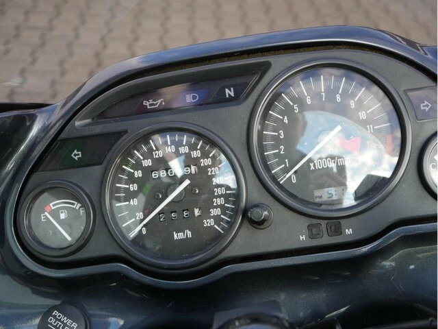 Angebot Kawasaki ZZR 1100 Bild 18: Angebot Kawasaki ZZR 1100