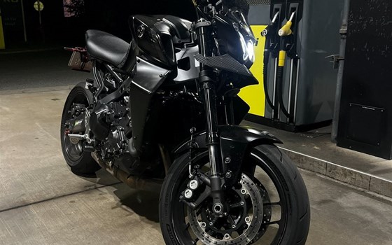 Gebrauchtmotorrad Yamaha MT-09 - Bild 3 Gebrauchtmotorrad Yamaha MT-09 - Bild 3