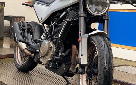 Gebrauchtmotorrad Husqvarna Vitpilen 401 - Bild 8