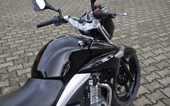 Gebrauchtmotorrad Suzuki GW250 Inazuma - Bild 15