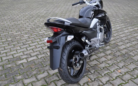 Gebrauchtmotorrad Suzuki GW250 Inazuma - Bild 16