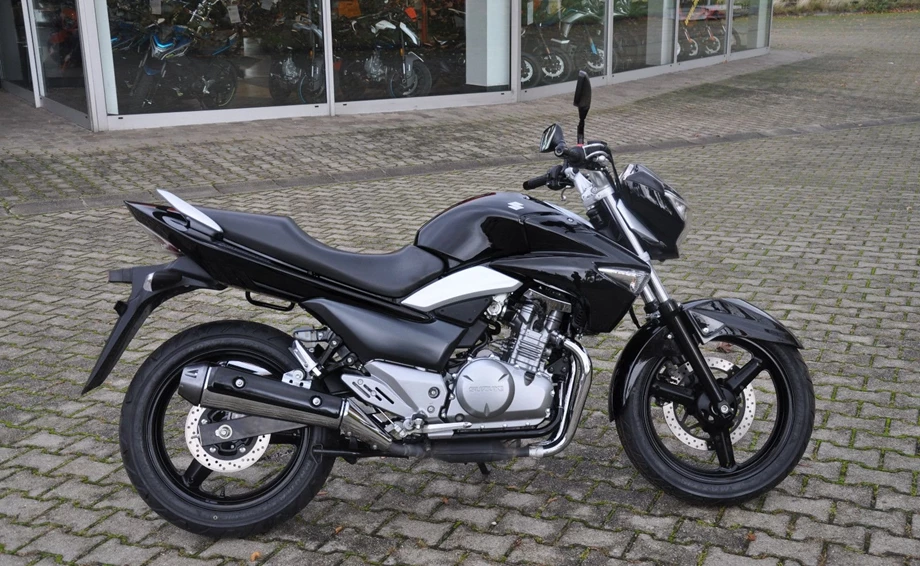 Angebot Suzuki GW250 Inazuma Bild 2: Angebot Suzuki GW250 Inazuma