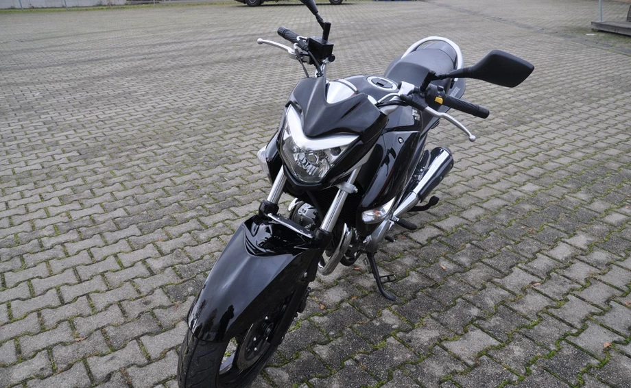 Angebot Suzuki GW250 Inazuma Bild 7: Angebot Suzuki GW250 Inazuma