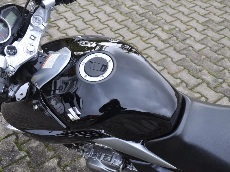 Angebot Suzuki GW250 Inazuma Bild 8: Angebot Suzuki GW250 Inazuma