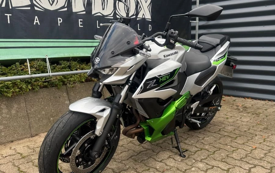 Angebot Kawasaki Z7 Hybrid Bild 3: Angebot Kawasaki Z7 Hybrid