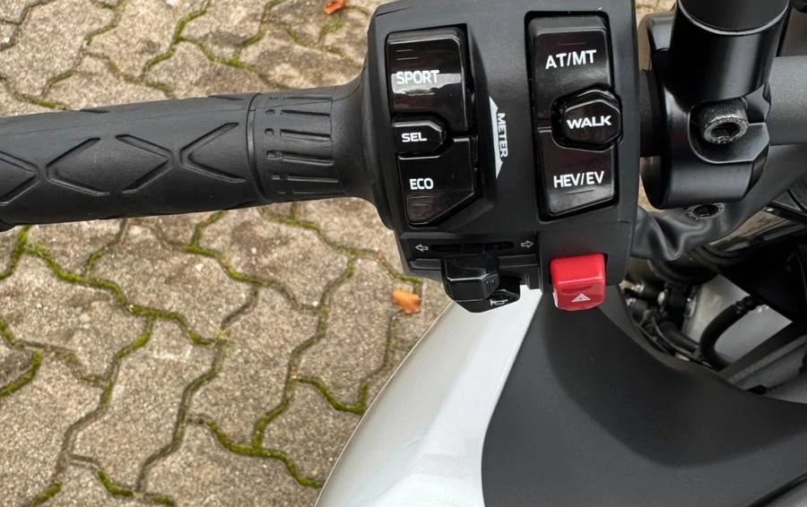 Angebot Kawasaki Z7 Hybrid Bild 7: Angebot Kawasaki Z7 Hybrid