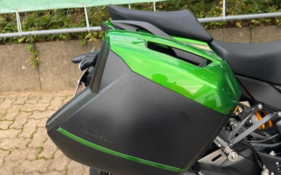 Gebrauchtmotorrad Kawasaki Ninja 1100SX SE - Bild 12